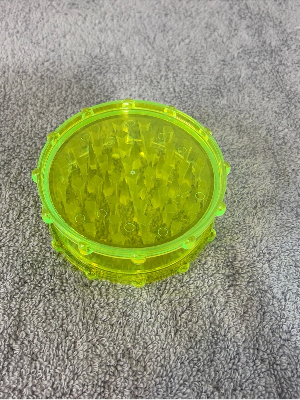 Neon yellow 4 inch herb and tobacco grinder. New!!!